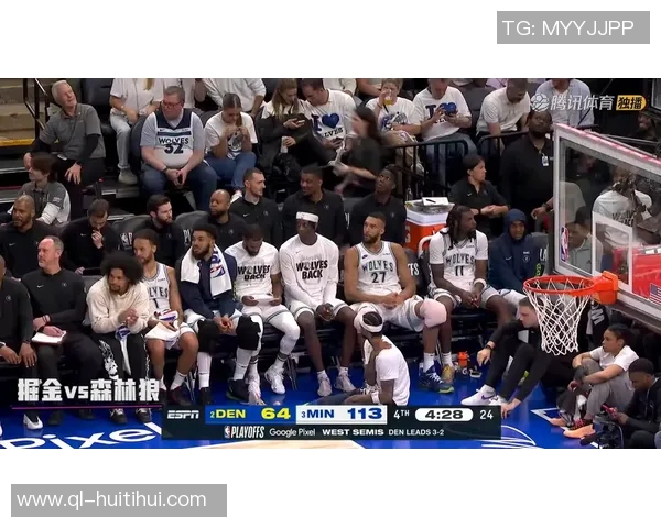 中国队逆境中崛起：李东炅远射破门点燃希望的火焰