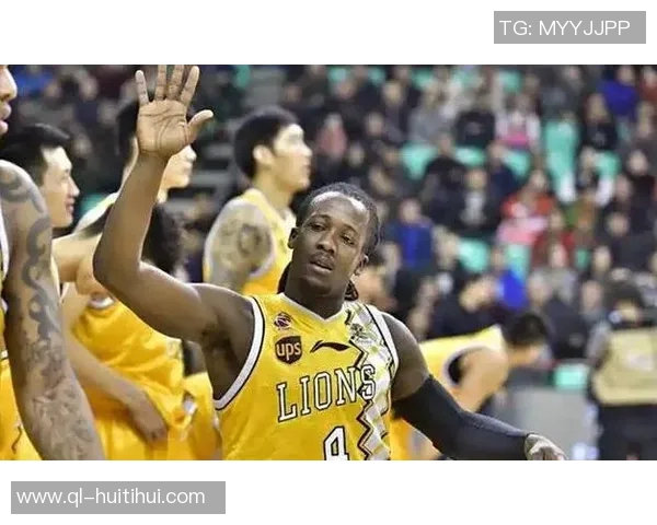 46分英雄难救主!广厦体能透支困局,福特森无奈深陷“孤岛” 46分英雄难救主!广厦体能透支困局,福特森无奈深陷“孤岛”